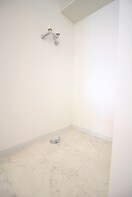 洗濯機置場 MODENA円山