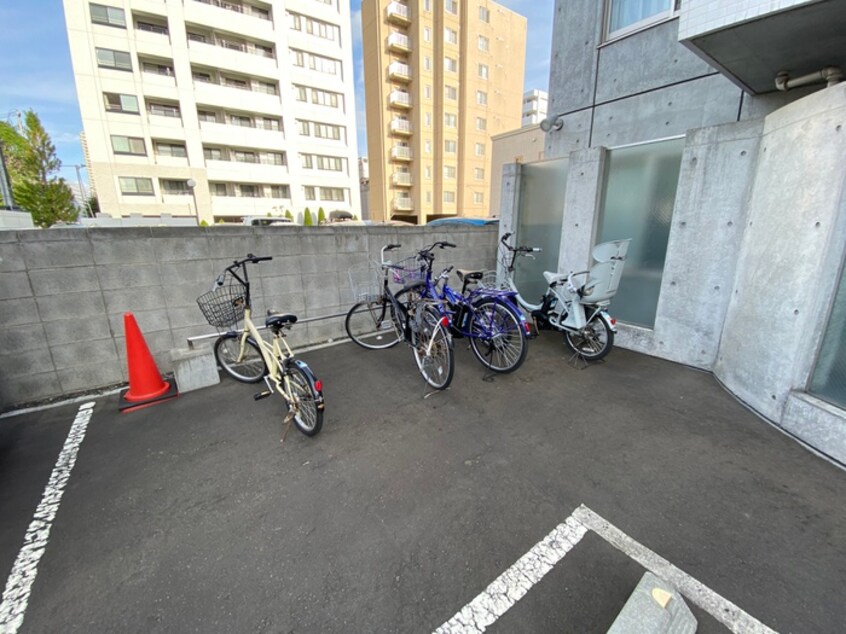 駐輪場 Ｎｏｃｅ円山