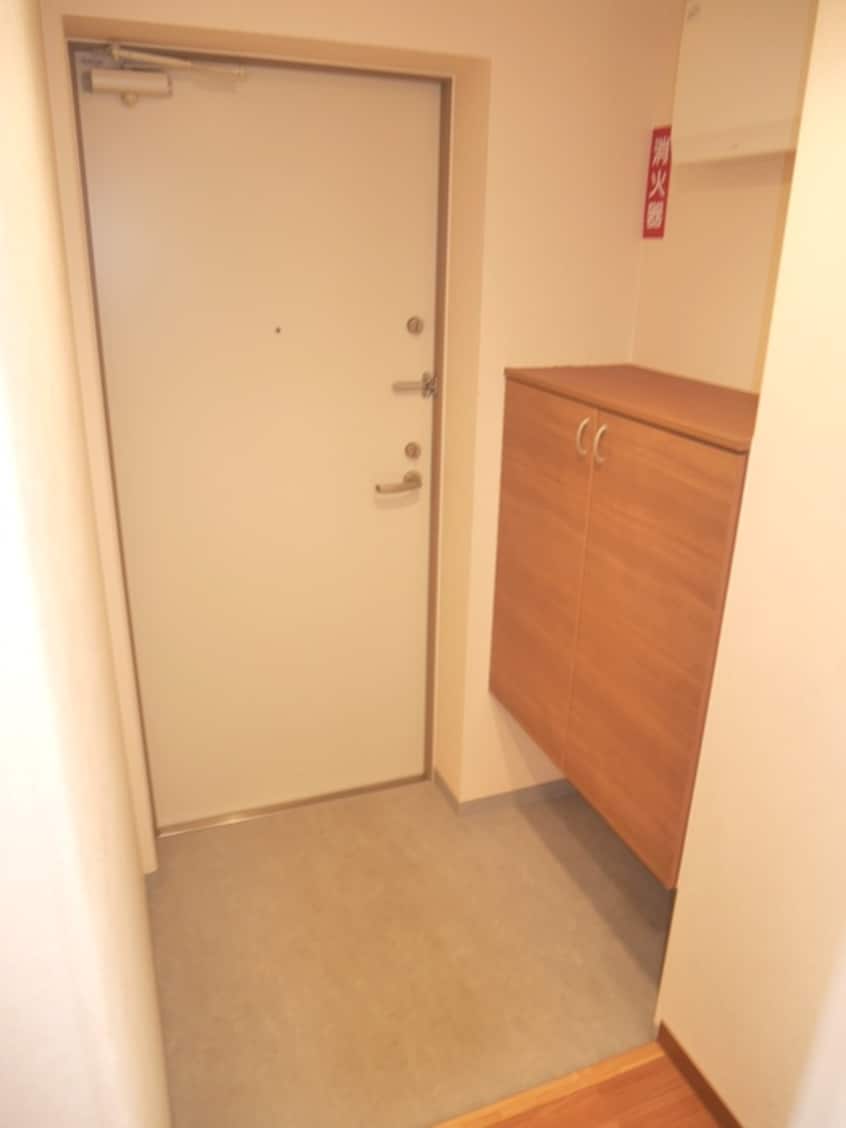 玄関 ハウス中の島シュライン