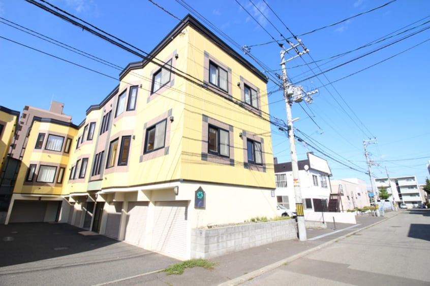 外観写真 ルミエール美園C