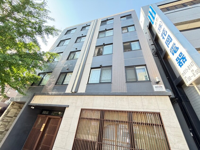 外観写真 Ｂａｌｂｏｎｉ表参道
