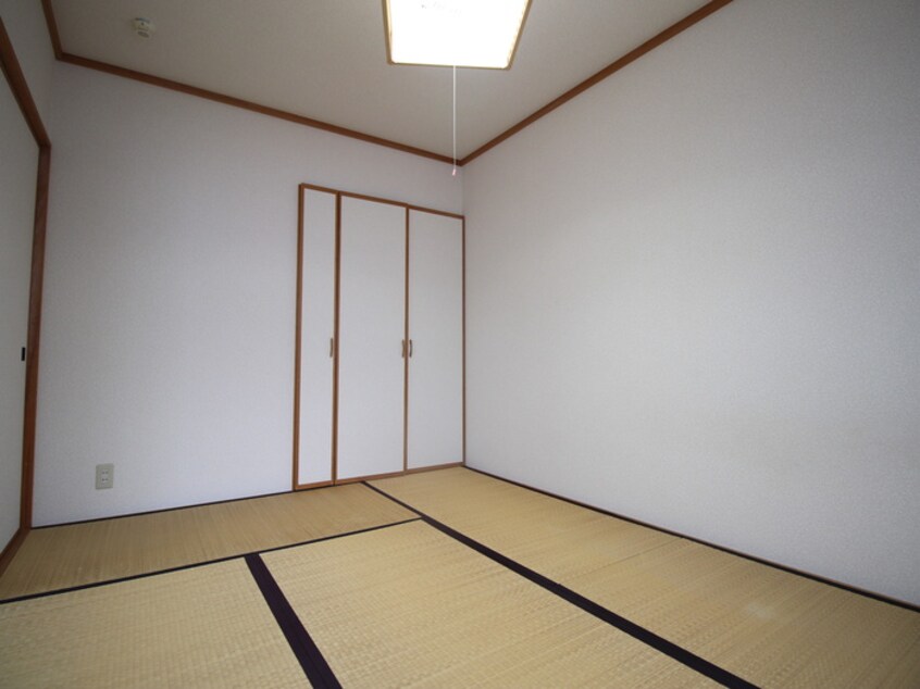 居室 コ－ポはるか