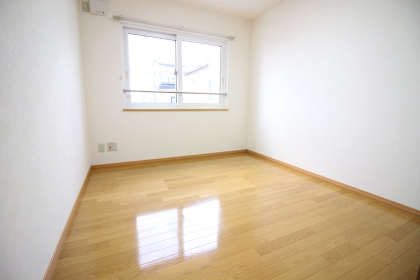 居室 ルミエール本郷通MK