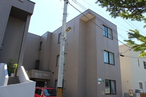 メゾニティー南円山