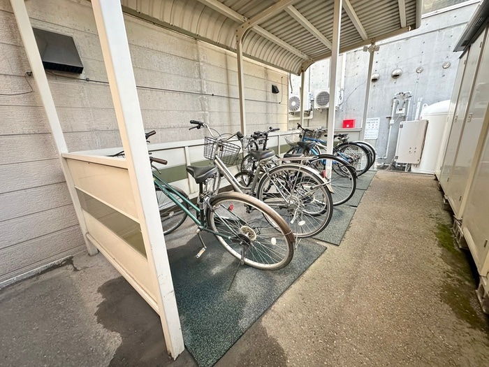 駐輪場 パルコート西町