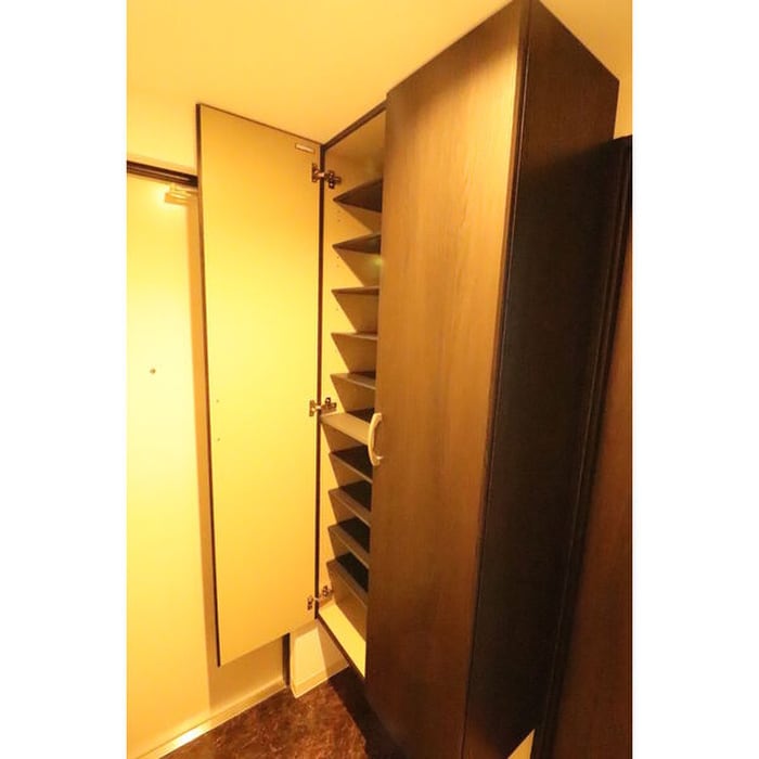 玄関 Grand Ravine山の手