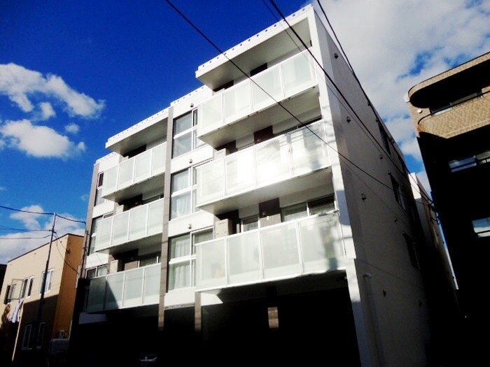 外観写真 Ｄｏｕｘ　ｄｉｍａｎｃｈｅ