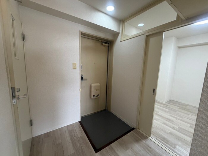 玄関 コルメナ元町