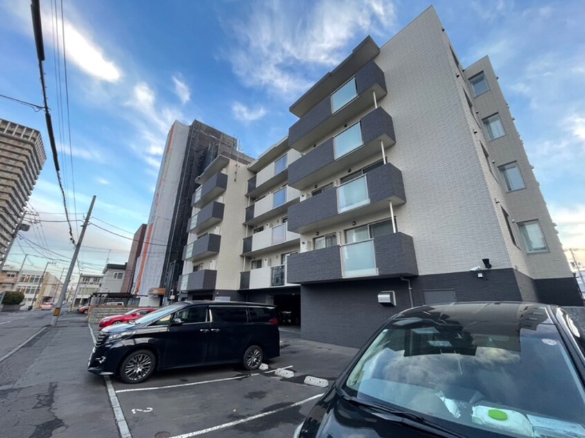 外観写真 ピオネロ伏見