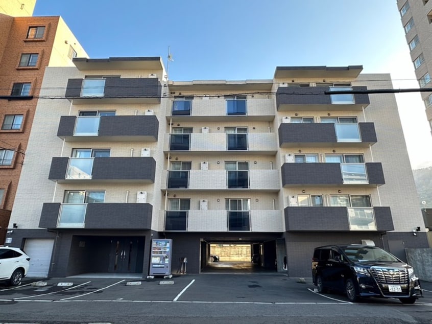 外観写真 ピオネロ伏見