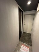 玄関 ピオネロ伏見