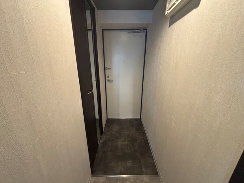 玄関 ピオネロ伏見