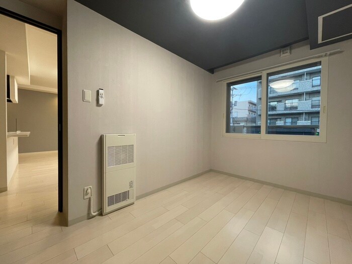 居室 ピオネロ伏見