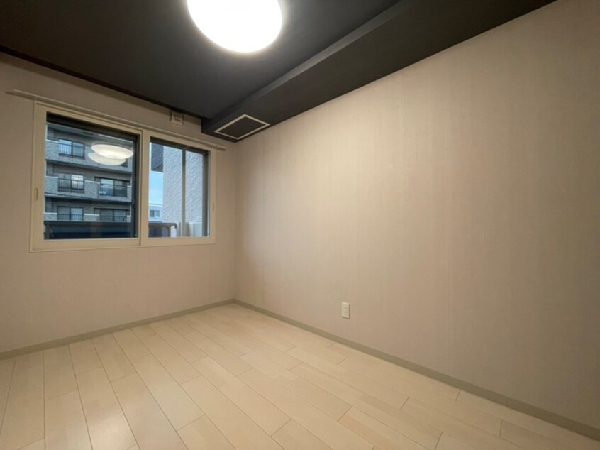 居室 ピオネロ伏見