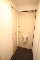 玄関 コスモ麻生