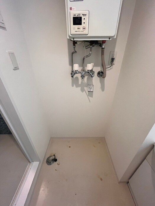 洗濯機置場 フロスプローヴァ