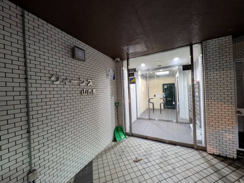 エントランス部分 クィーンズ山の手