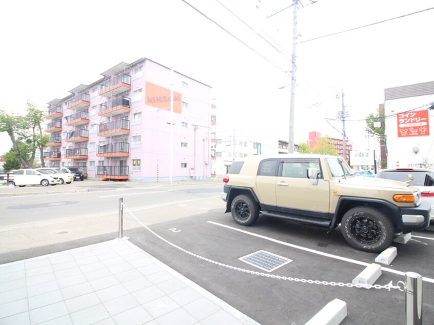 駐車場 フォレスタ月寒東