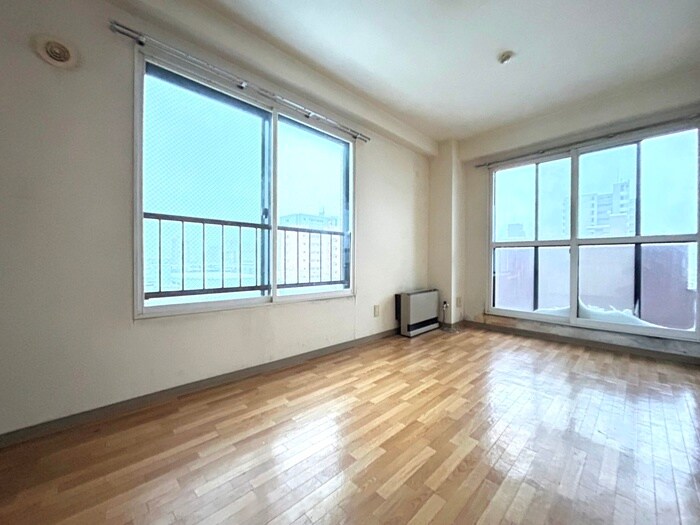 居室 ＮＹＰＢＬＤ