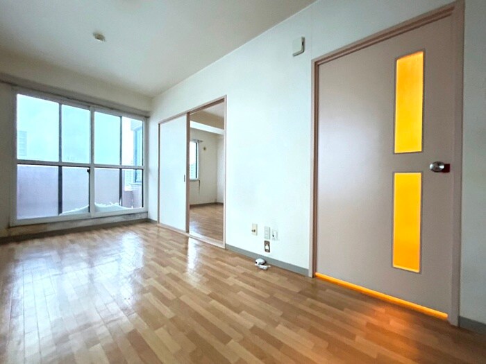 居室 ＮＹＰＢＬＤ