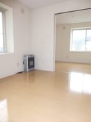 居室 ア－ルヒルズ