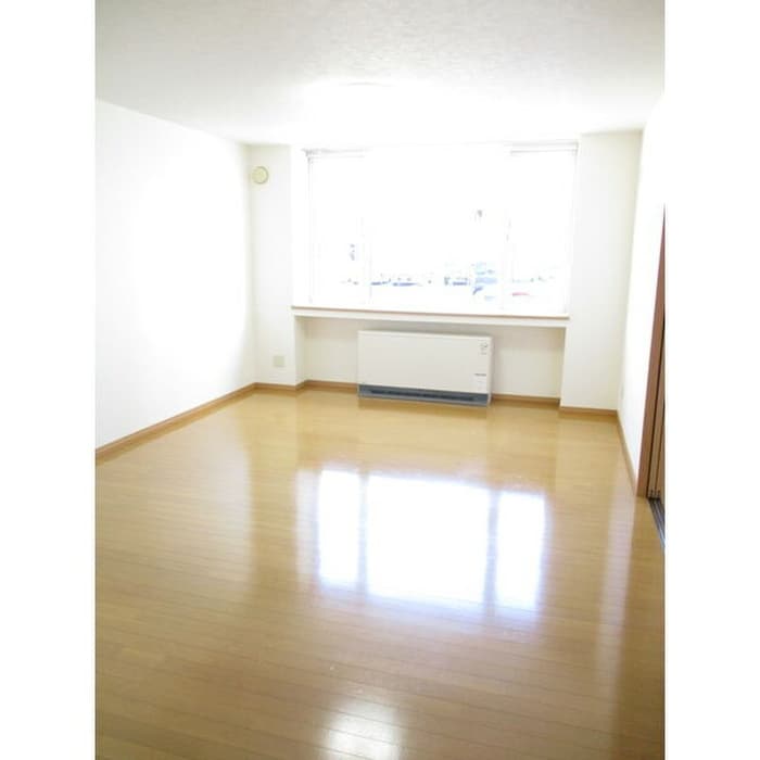 居室 モンタ－ナ藤元１