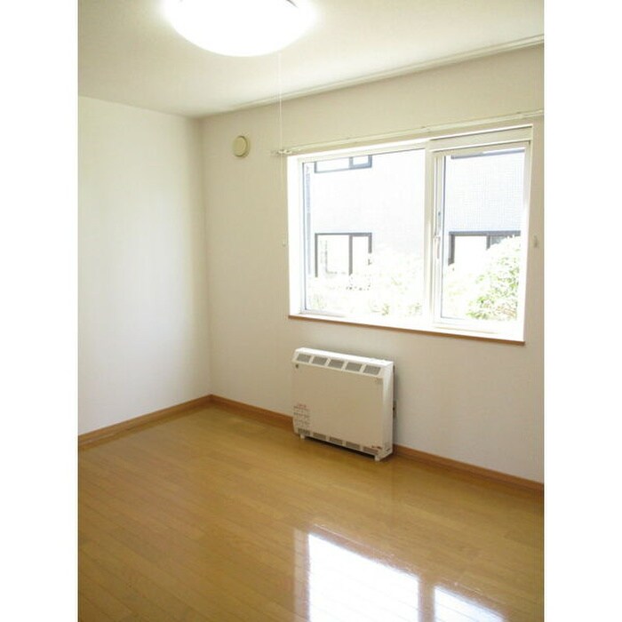 居室 モンタ－ナ藤元１