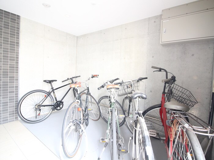 駐輪場 リトス美園