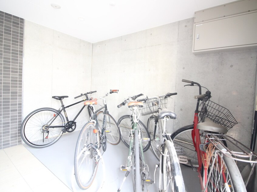 駐輪場 リトス美園