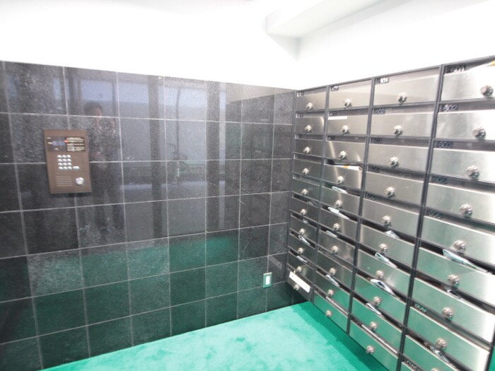 エントランス部分 シャルムＮ１８