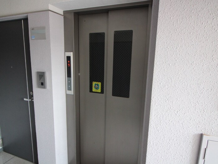 エントランス部分 シャルムＮ１８