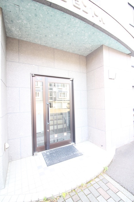 エントランス部分 クレッセントＫ