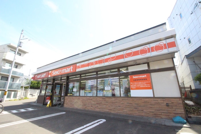 セイコマート(コンビニ)まで75m クレッセントＫ