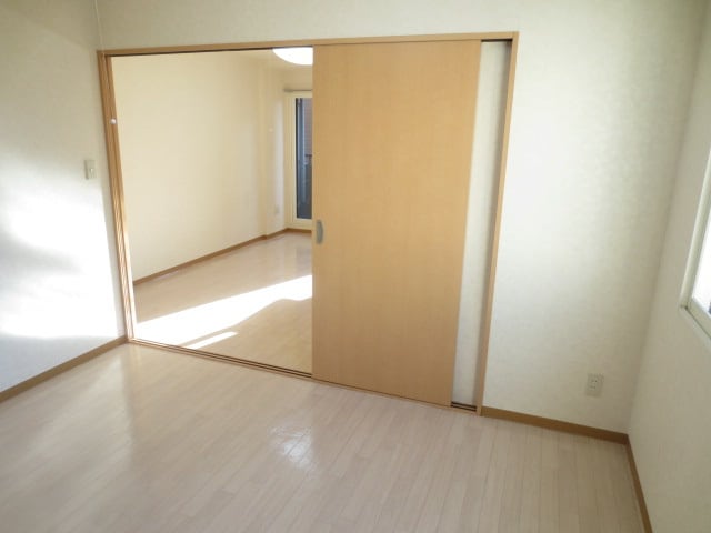 居室 エムズ北２４条