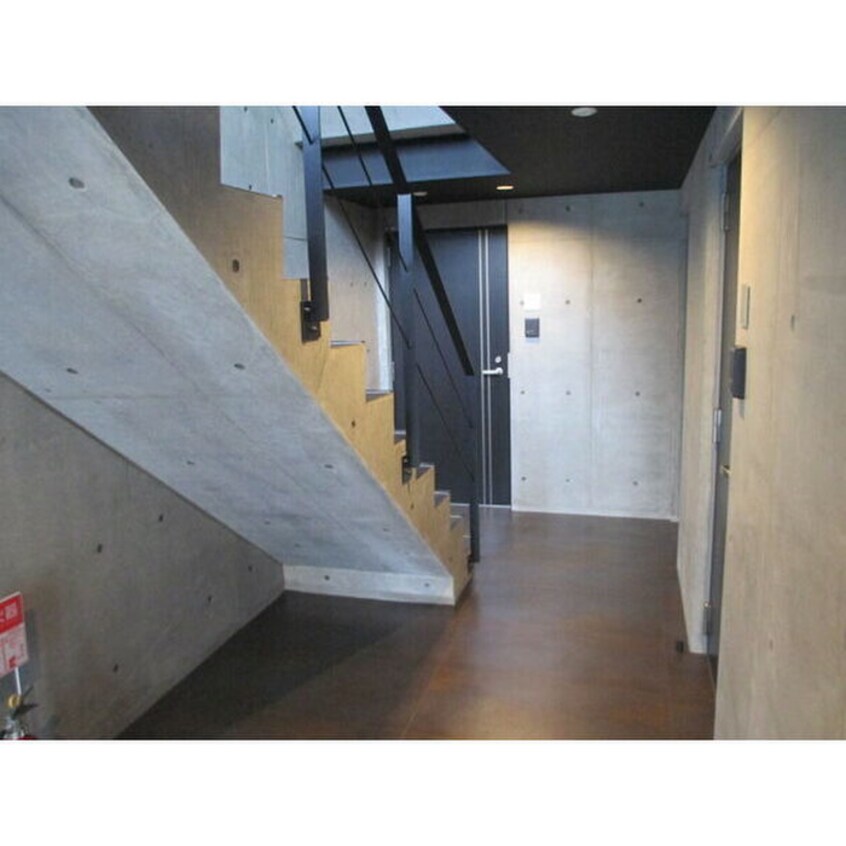 エントランス部分 ラピスブラオ東区役所前