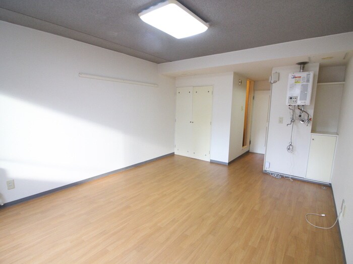 居室 ベルウッド１５