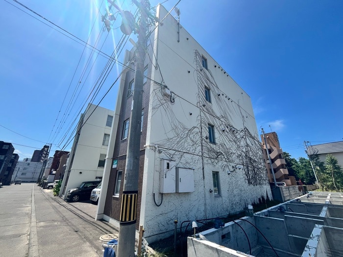 外観写真 ﾋﾙｺｰﾄ宮の森ｲｰｽﾄｳｲﾝｸﾞ