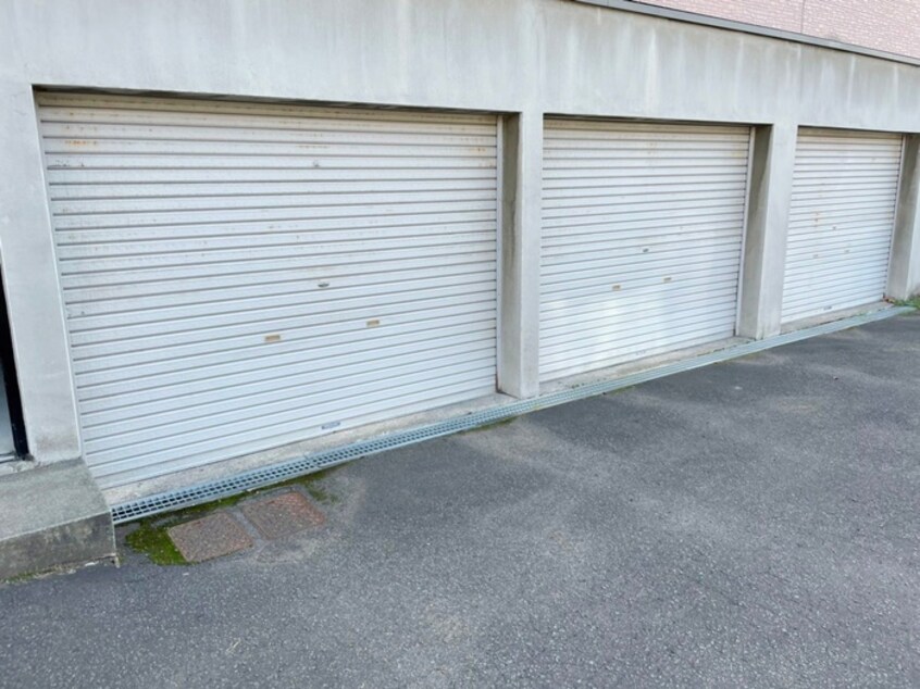 駐車場 ルミエ－ルＨＩＤＥ