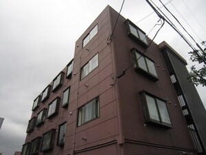 ＩＶＹ　ＳＱＵＡＲＥ　ＮＯ．６