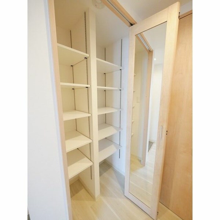 靴箱 BELL TREE南5条