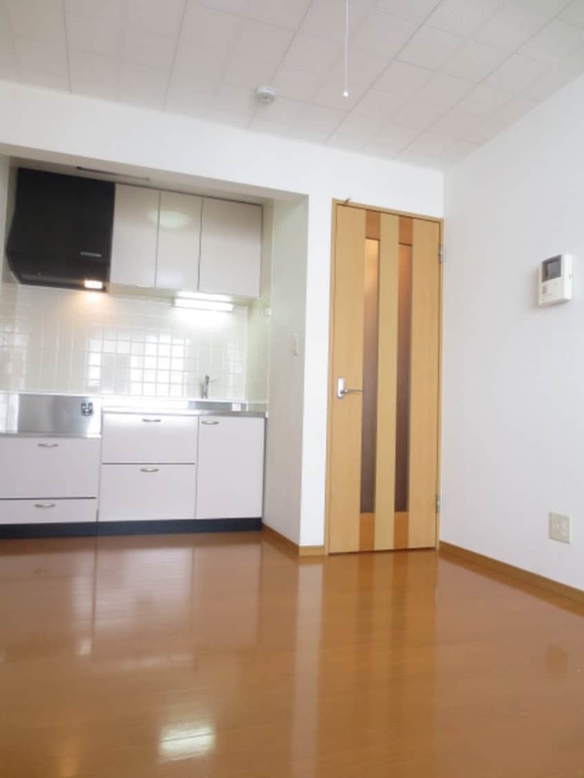 居室 トム中島公園