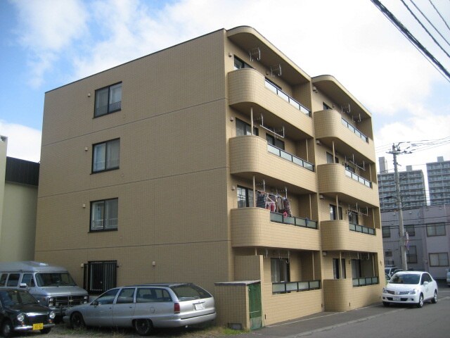 外観写真 平岸エクセル金野