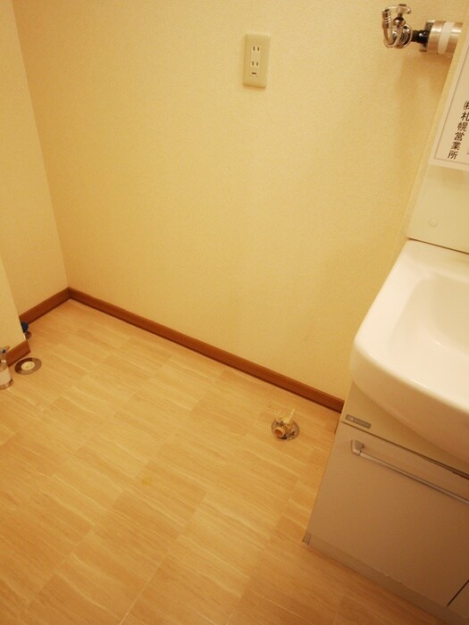 洗濯機置場 ファミール元町