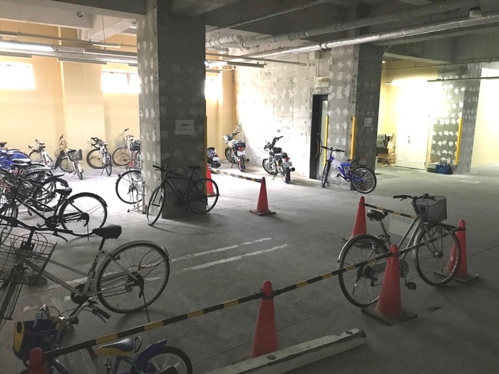 駐輪場 INOVE札幌資生館前