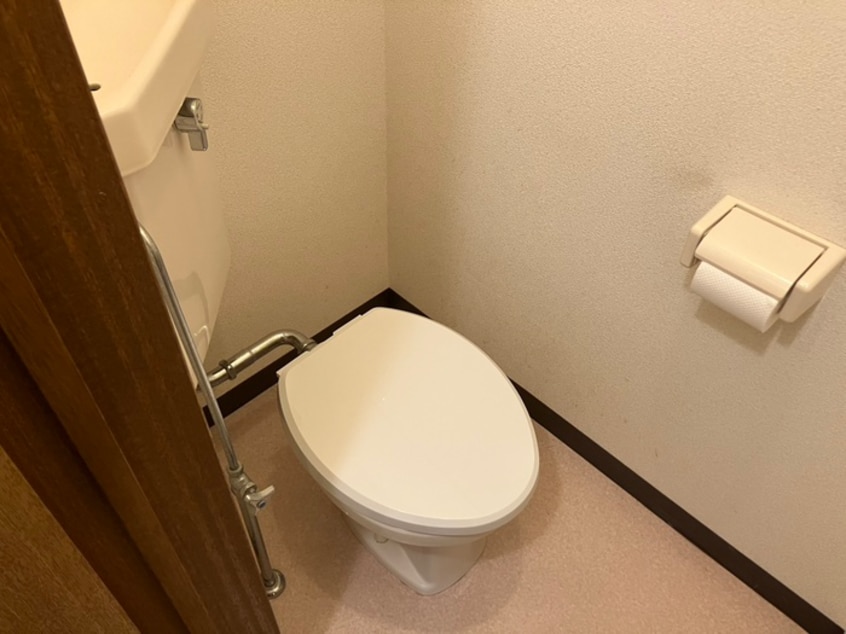 トイレ アーバンコート南郷Ⅰ