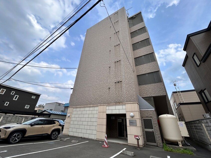 外観写真 エクセルカムズ