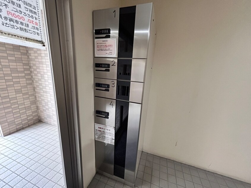 エントランス部分 エクセルカムズ