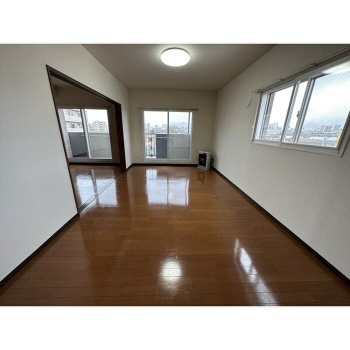 居室 フェバリット弐番館