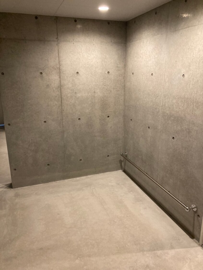 駐輪場 グラッセ
