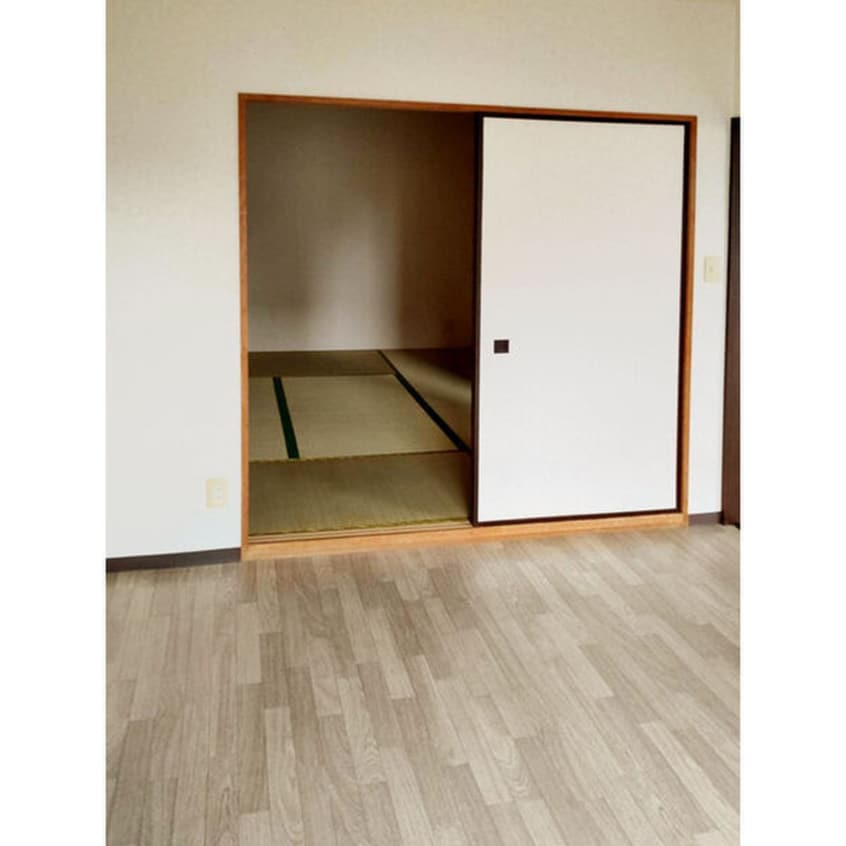 居室 ベルサエレンシア